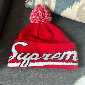 Authentic NWOT Supreme hat